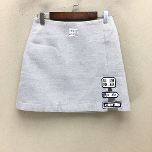 K5560切 G22 品牌折扣 毛呢短裙潮款
