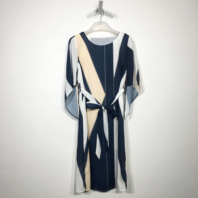 VE系列 D90513 时尚连衣裙品牌女装折扣启
