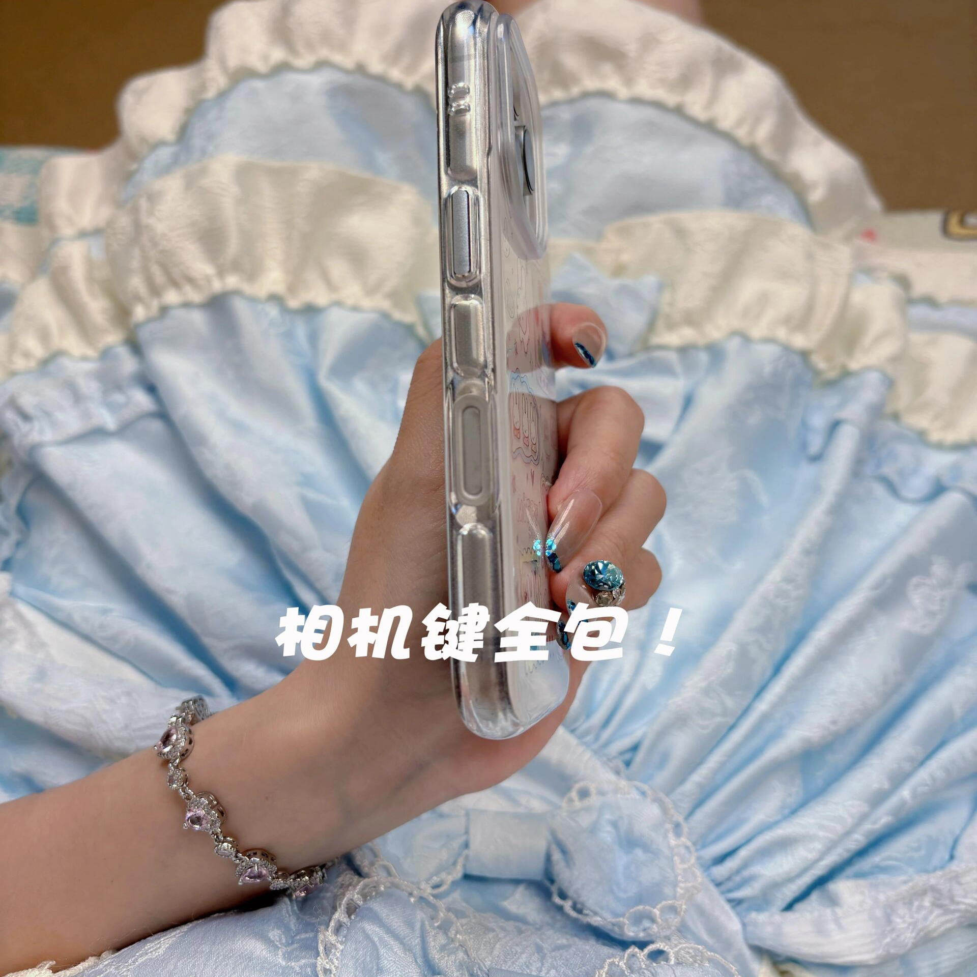 韩国可爱卡通兔子一体相机键适用iphone16pro手机壳苹果16新款15创意14pro女款13超火15promax全包