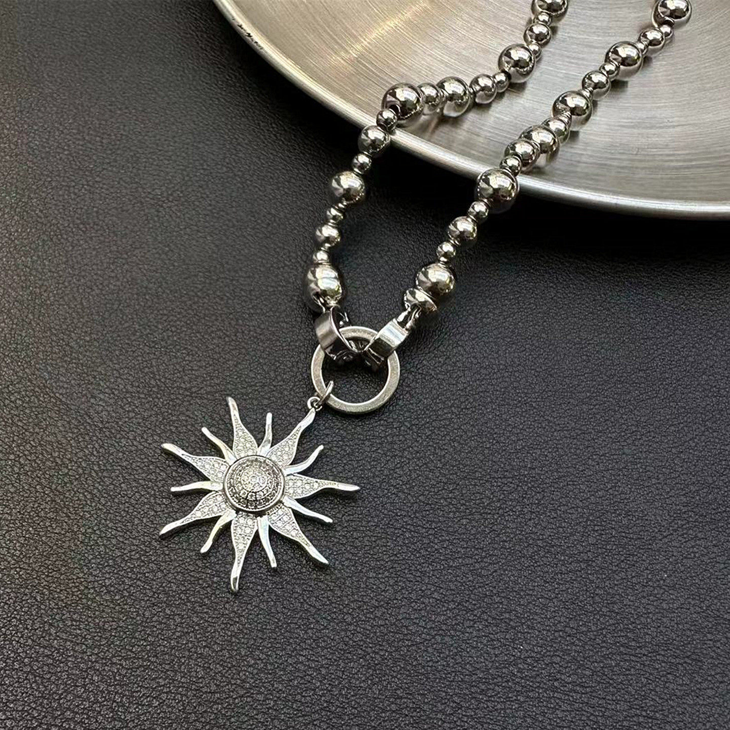 镶锆太阳花项链女轻奢高级感颈链配饰小众设计百搭颈饰新款锁骨链,饰品/流行首饰/时尚饰品新,项链,淘宝优惠券,粉丝福利购,淘宝优惠卷