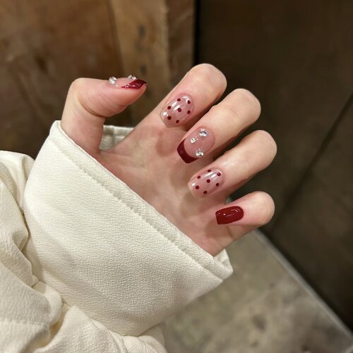 超显白红色系氛围感新年美甲