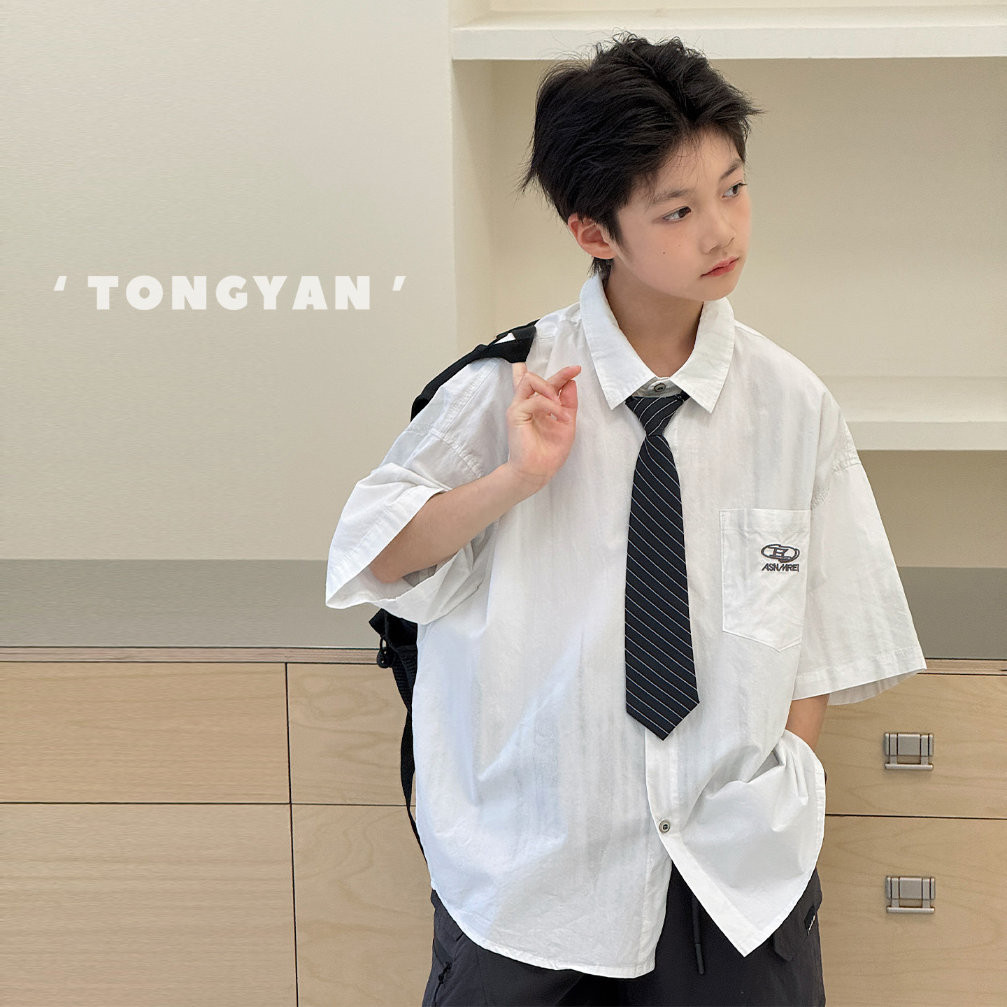 男童衬衫短袖2026夏装新款纯棉中大童半袖学院风上衣薄款儿童衬衣