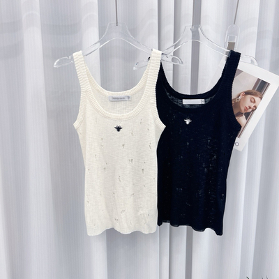 2025夏秋薄款针织吊带背心女五角星刺绣镂空透视破洞亚麻无袖上衣