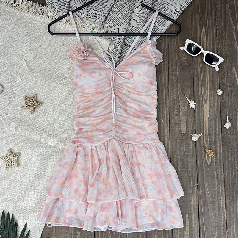 新款保守小胸性感吊带裙式泳衣