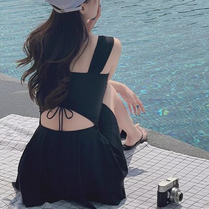 泳衣女款2025年新款爆款遮肚显瘦女士保守黑色温泉分体性感高级感