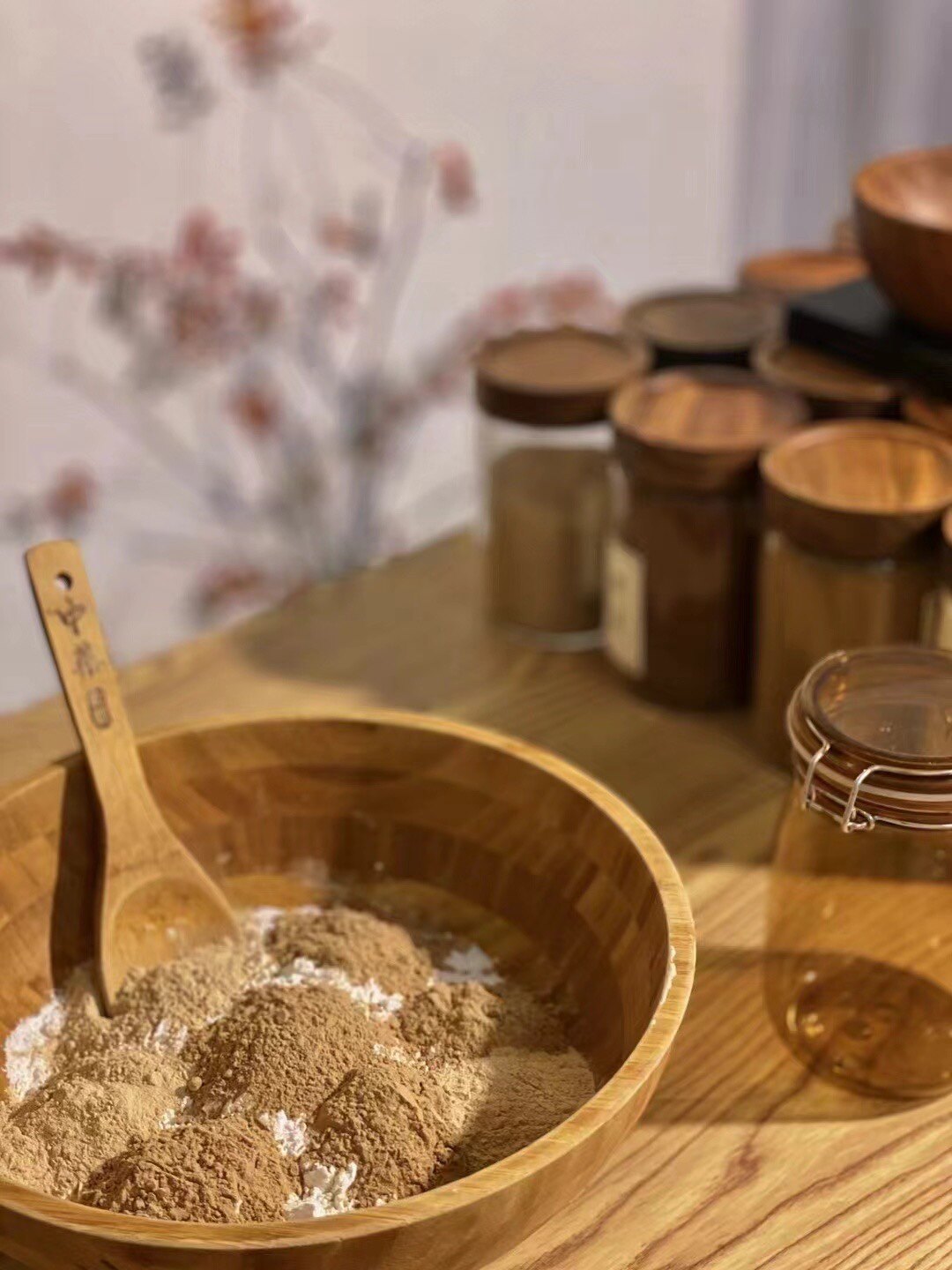 焕颜泥膜草本私人定制中药面膜淡化斑去痘嫩肤收缩毛孔加盟秘方