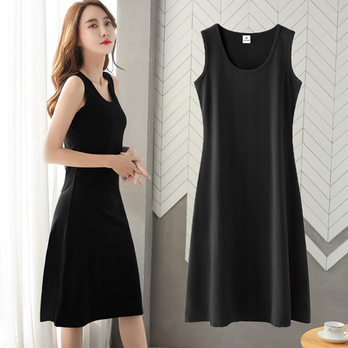 黑色吊带裙女春季外穿