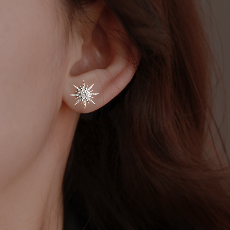 Z小姐纯银日韩女闪锆芒星耳钉