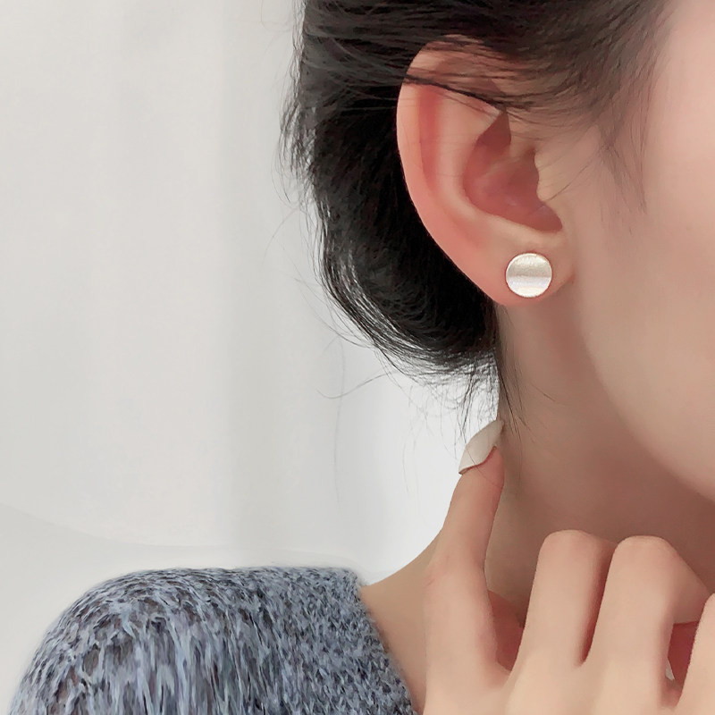 Z小姐925纯银拉丝圆片耳钉2025年新款潮小众设计简约冷淡风耳饰女