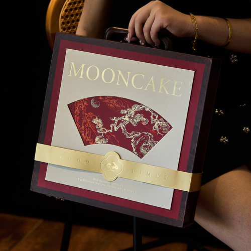 2025新款月饼礼盒包装盒开窗松柏木纹手提硬盒蛋黄酥礼品盒子空盒