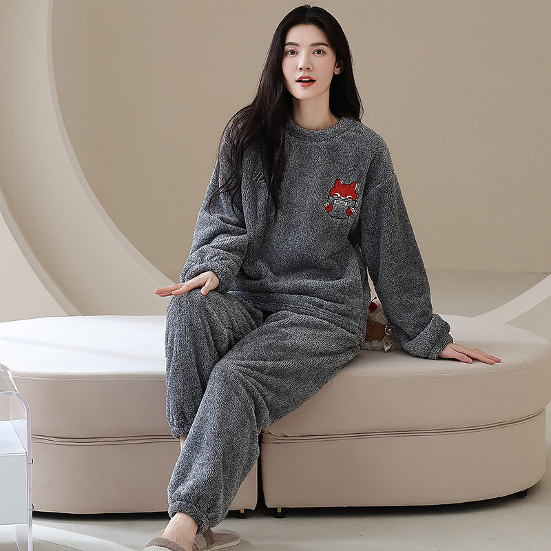 睡衣女秋冬季2025新款加绒加厚珊瑚绒简约韩版少女生家居服法兰绒
