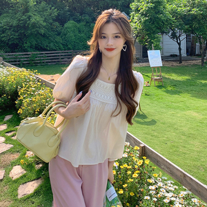 RM19706#夏季设计感镂空钩花套头上衣泡泡袖方领短袖衬衫女