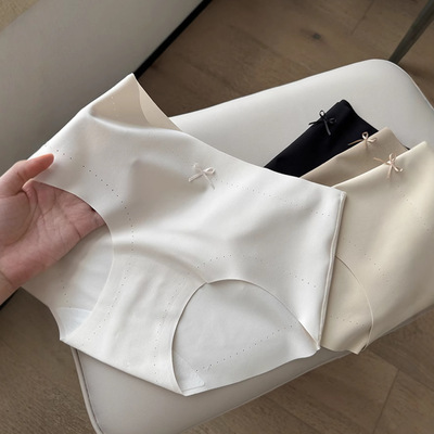 10A级抑菌女士内裤无痕冰丝女士三角裤A类纯棉裆中腰奶皮面膜裤