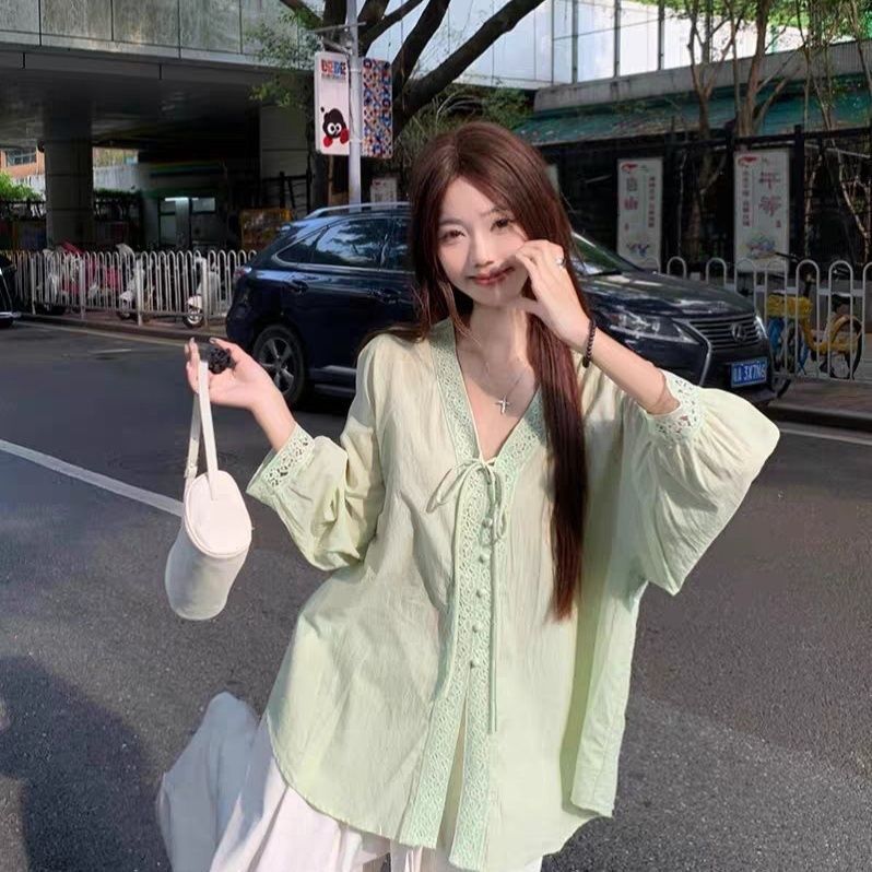 清冷气质宽松v领蕾丝衬衫女夏季衬衫