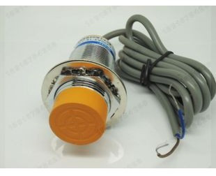 100%正品 沪工 LJM30T-20J/AK 接近开关 交流常开 距离20MM 现货