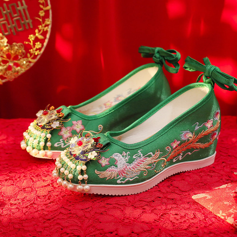 新娘鞋增高珍珠流苏民族风汉服配中式秀禾婚鞋女鞋新款绿色绣花鞋,女鞋,传统布鞋,淘宝优惠券,粉丝福利购,淘宝优惠卷