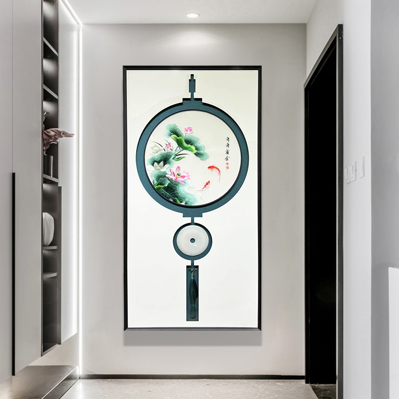 玄关新中式刺绣挂画年年有余苏绣荷花成品高档过道入户实木装饰画图片