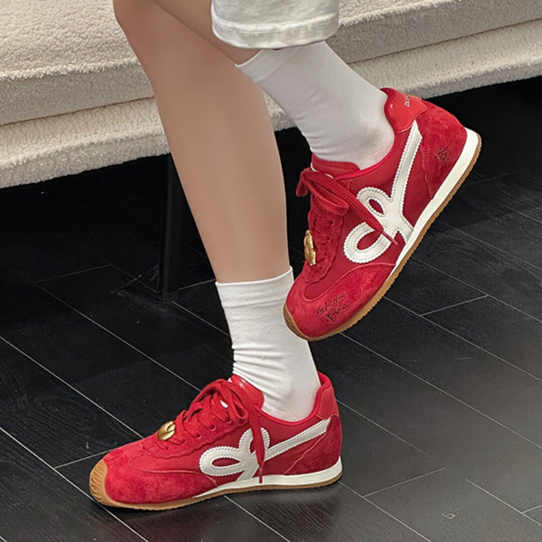 软底舒适不累脚德训鞋女2026春新款百搭厚底显脚小休闲运动阿甘鞋