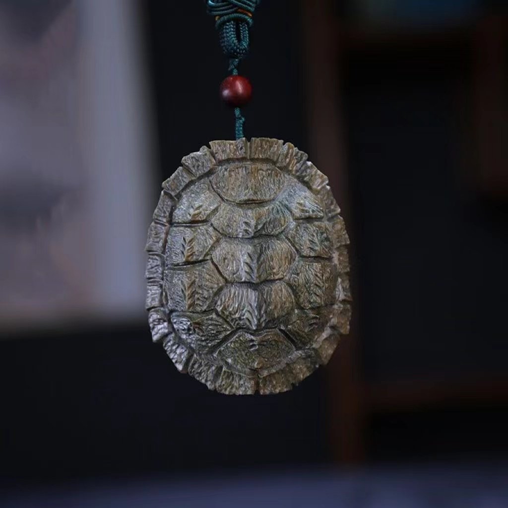 绿檀富甲一方鳄龟壳甲骨文玩木雕刻手把件男女随身把玩物挂件吊坠,家居饰品,木雕,淘宝优惠券,粉丝福利购,淘宝优惠卷