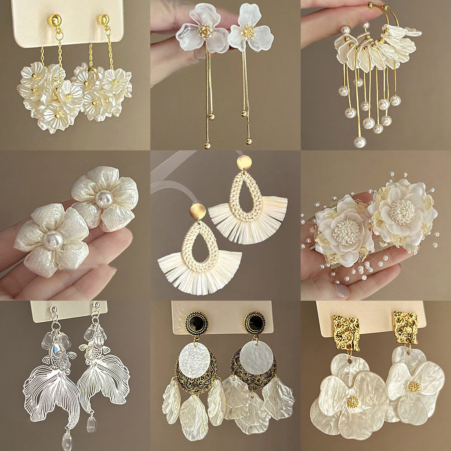 欧美夸张白色花朵珍珠流苏耳环时尚百搭耳钉耳坠高级感耳饰女,饰品/流行首饰/时尚饰品新,耳环,淘宝优惠券,粉丝福利购,淘宝优惠卷