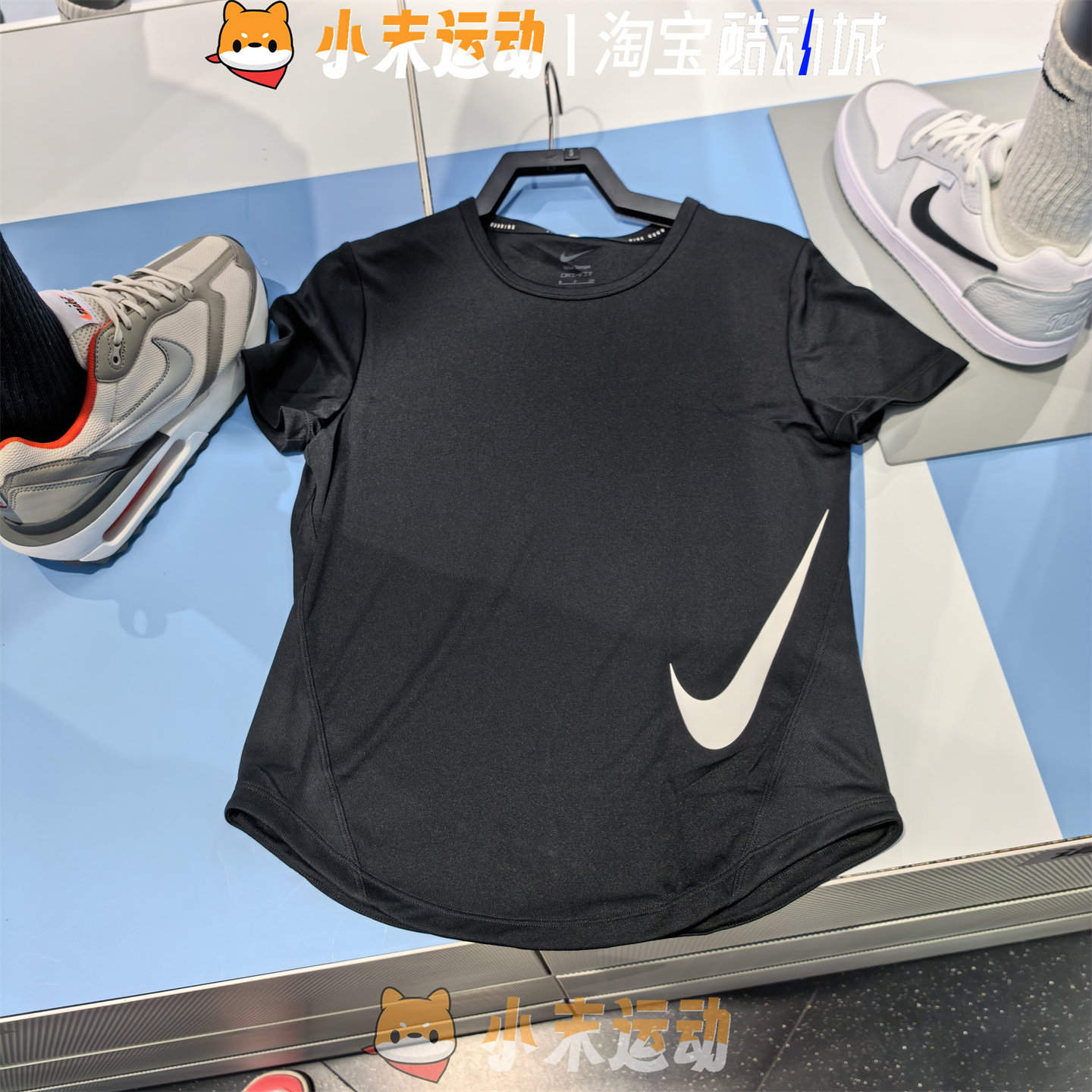 Nike/耐克 正品女子运动训练速干大勾子印花跑步短袖T恤HV2773