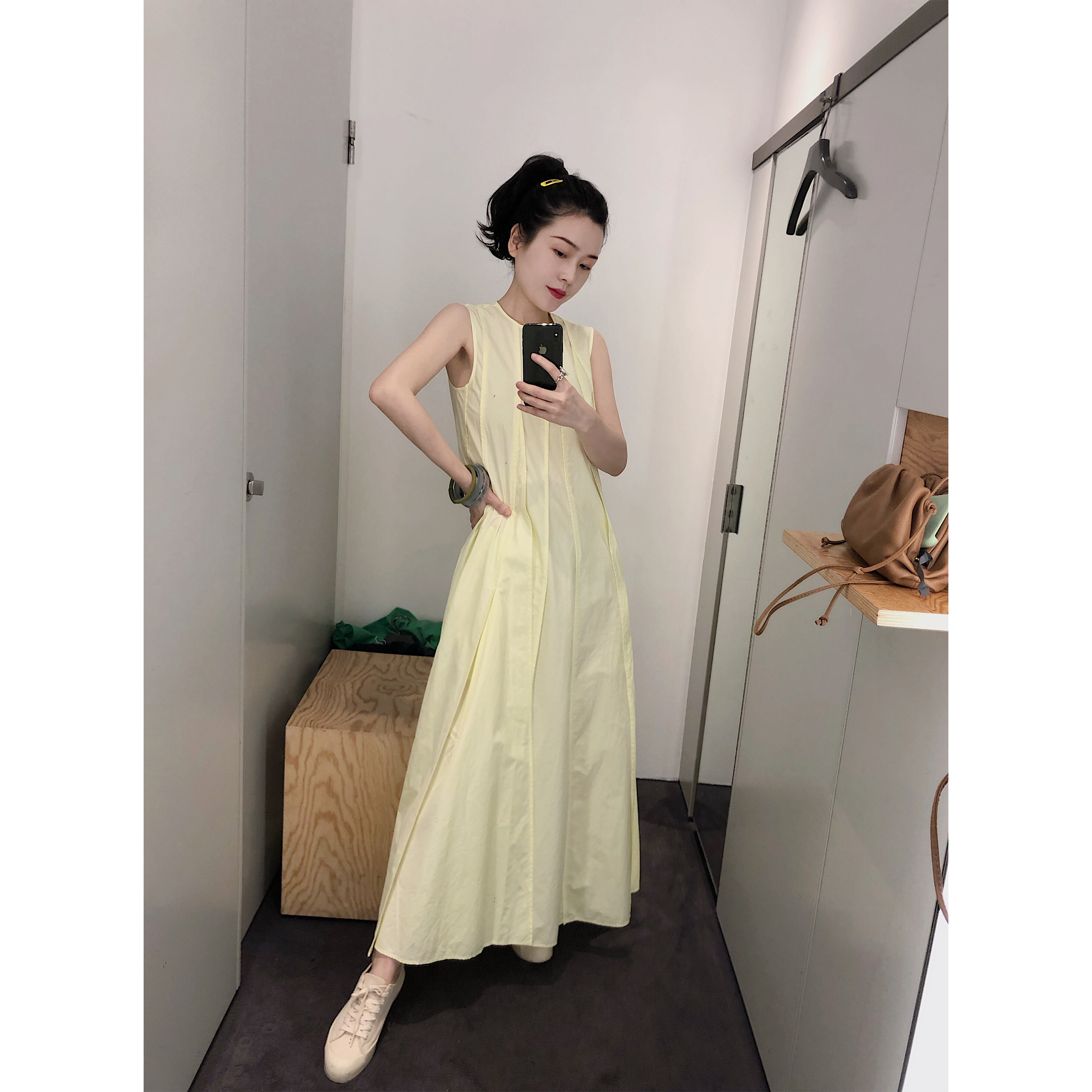 yjiid自制19夏新cos风结构主义不规则分割线设计A型重工连衣裙女
