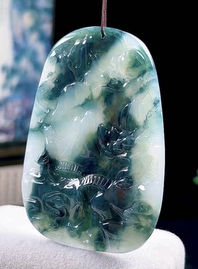 老坑飘花翡翠吊坠玉佩