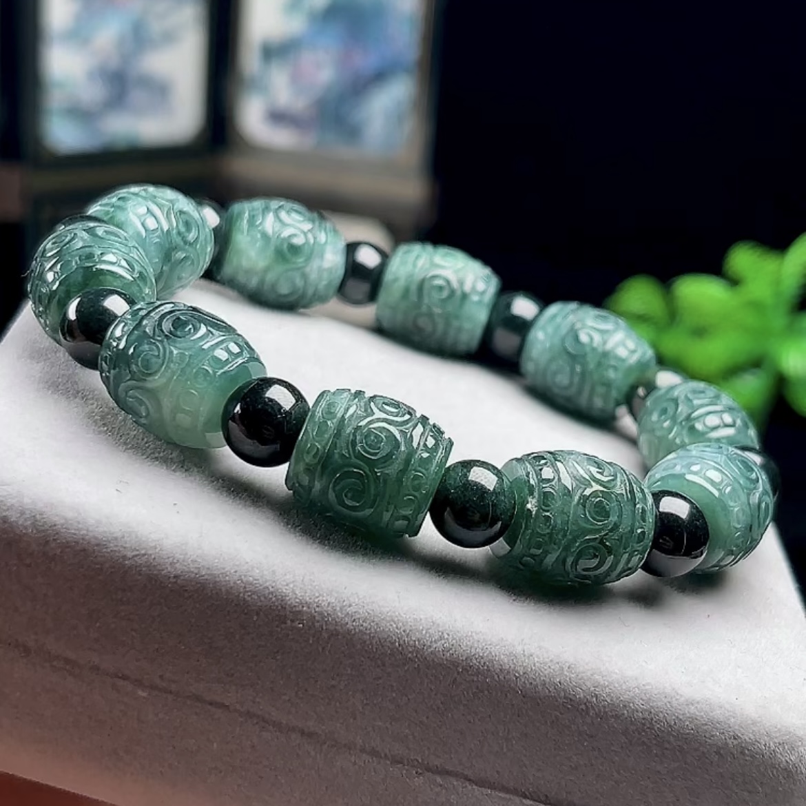 缅甸料A货油青底路路通手链天然玉石翡翠雕刻手串单圈珠链男女款