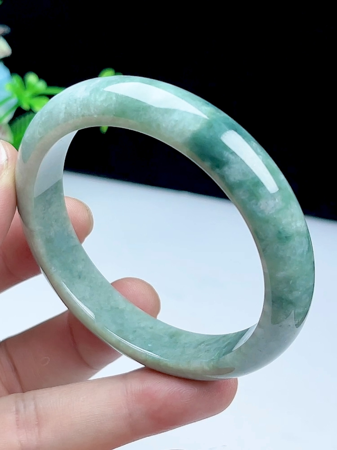 玉镯子翡翠镯子,翡翠镯子_大山谷图库