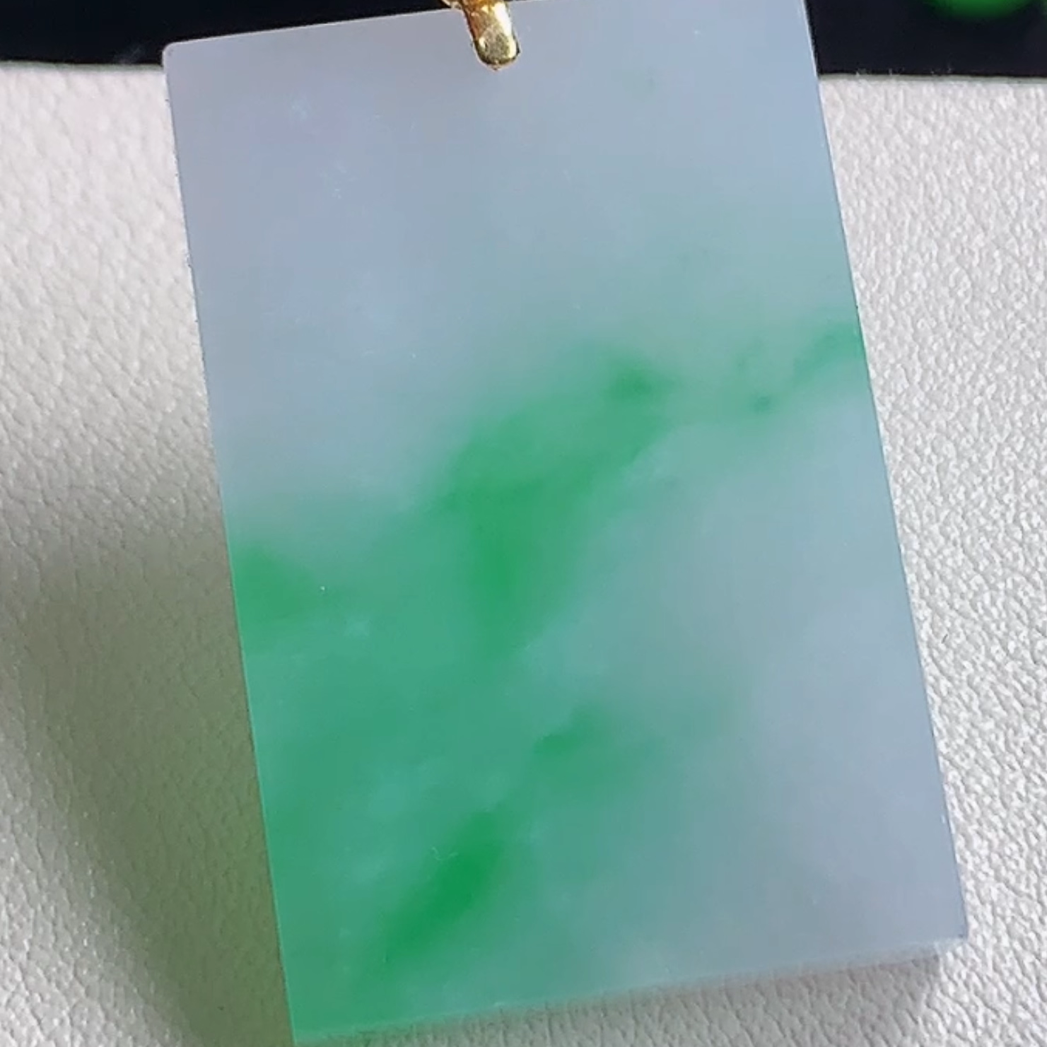 缅甸料玉石18K金镶嵌冰飘绿无事牌吊坠天然翡翠A货平安无事牌玉坠