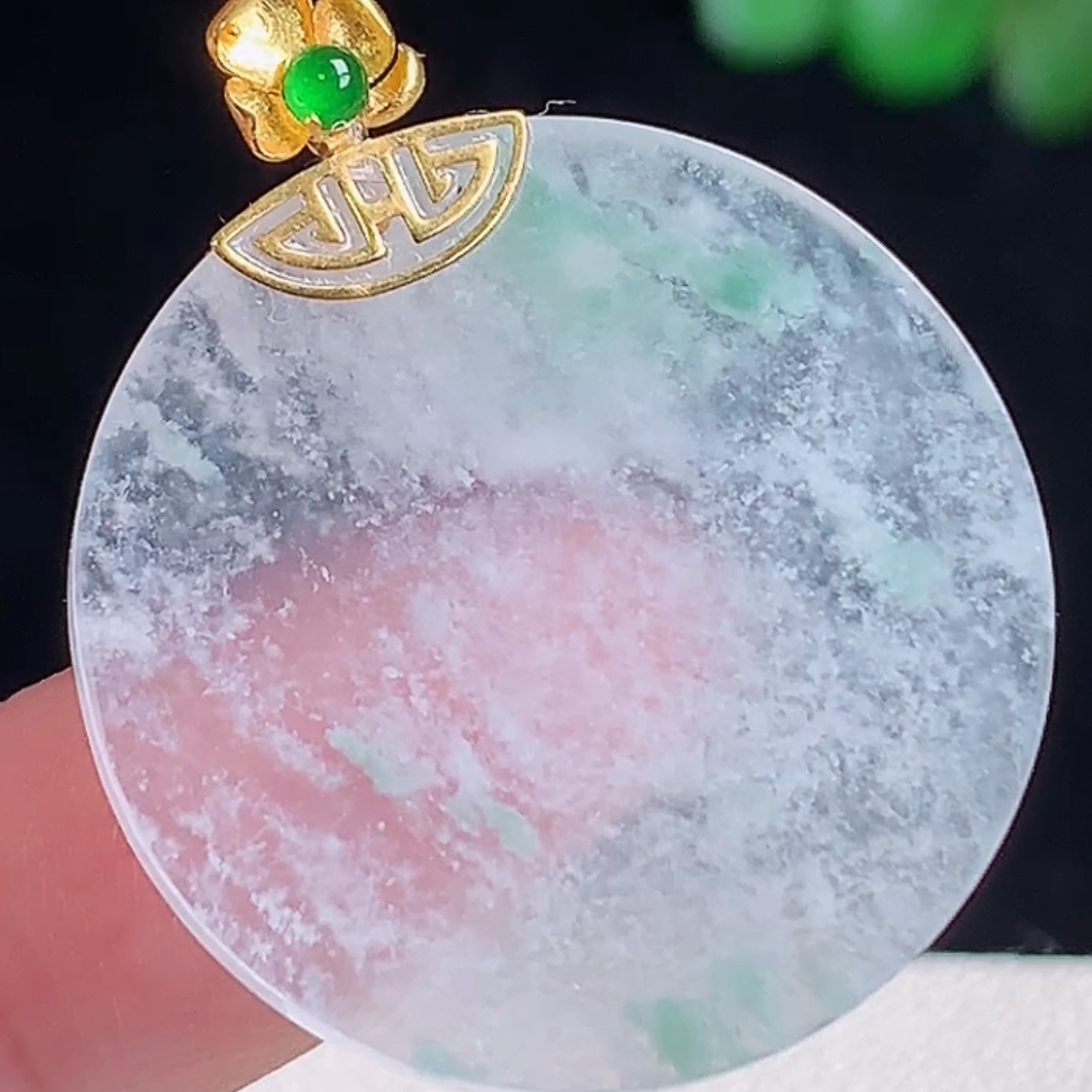 天然玉石翡翠平安无事圆牌玉坠缅甸料A货18K金镶冰飘花无事牌吊坠