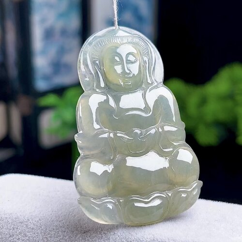 冰种甜水绿玉观音吊坠挂件