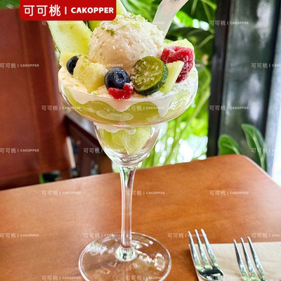 生日婚礼香杯槟塔一次性亚克力透明高脚杯酒吧鸡尾酒冰淇淋冷饮杯
