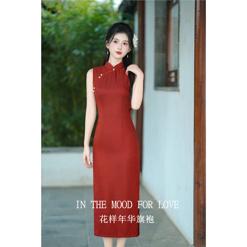 四小姐红色无袖新中式旗袍