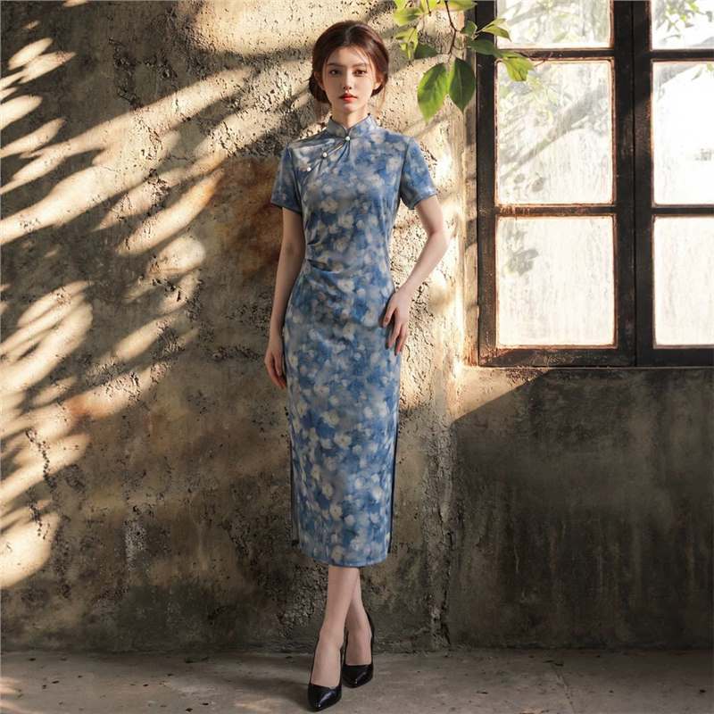 四小姐花样年华旗袍蓝色网纱印花夏长款女2026夏新款少女短袖年轻