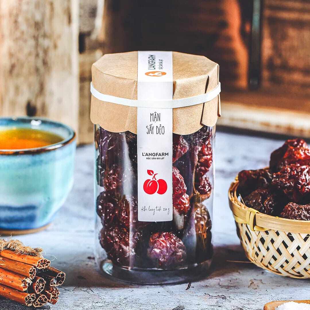 越南跨境直邮大叻特产langfarm零食水果干甜软糯李子干罐装250g