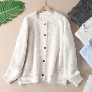 470克 女秋冬宽松显瘦镂空毛衣外套WA17 订染羊驼绒感圆领针织开衫