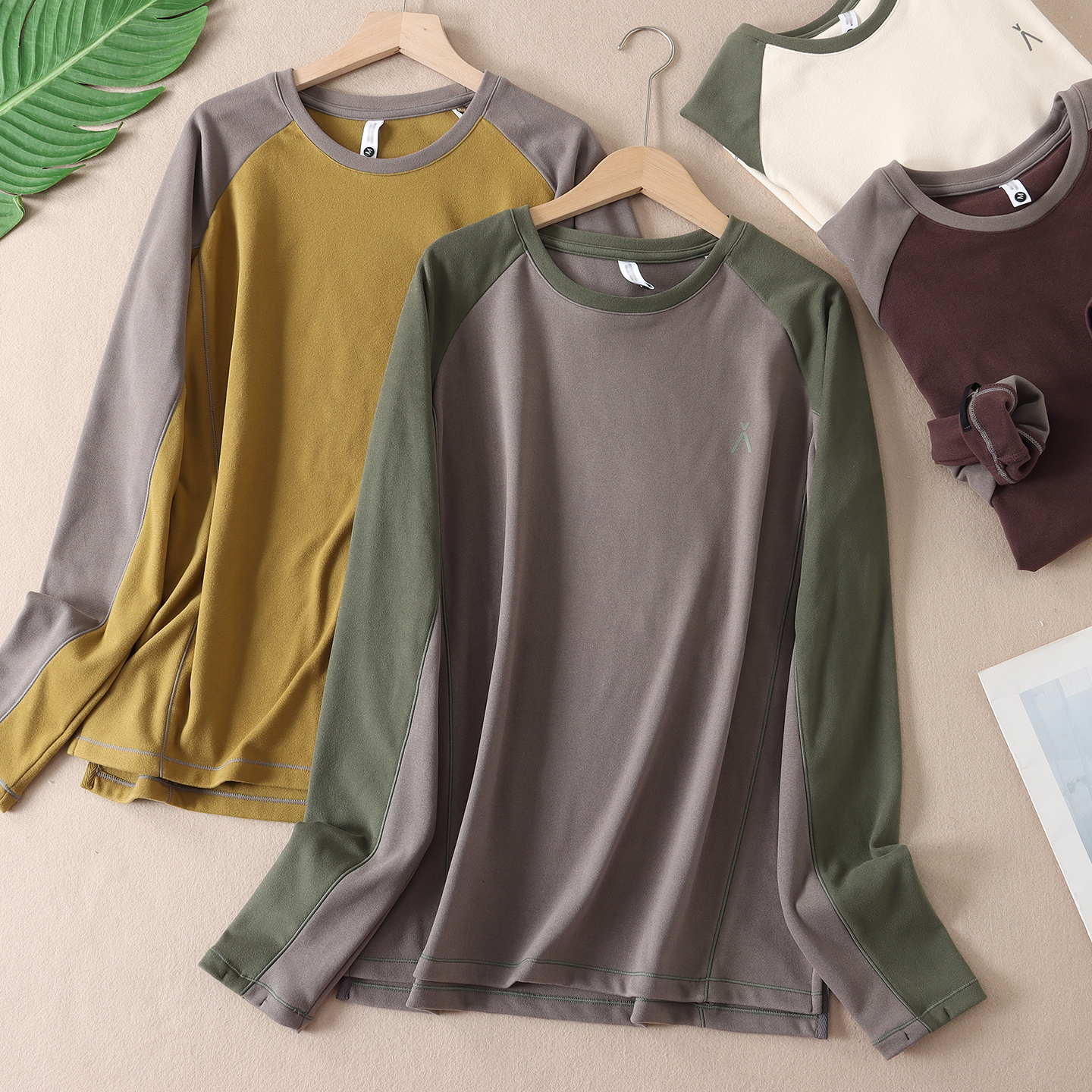 自发热男士德绒撞色插肩长袖卫衣