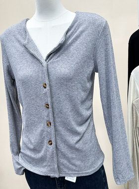 显瘦小蛮腰t恤~韩版洋气单排扣V领修身针织开衫女秋季百搭 T114