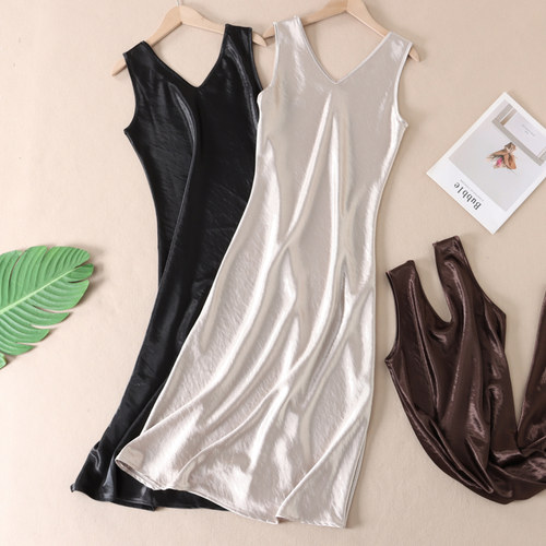 圆领~V领双面穿醋酸缎背心裙
