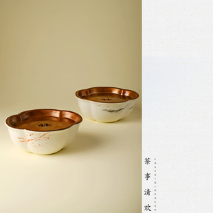 凡巢井里粉彩红梅壶承墨彩游鱼茶船铜盖蓄水干泡台双层海棠养壶托