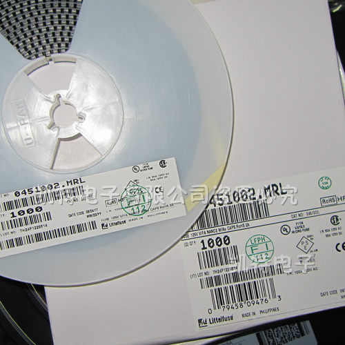 快断保险管 1808 贴片保险丝 2A/125V 0451002.MRL