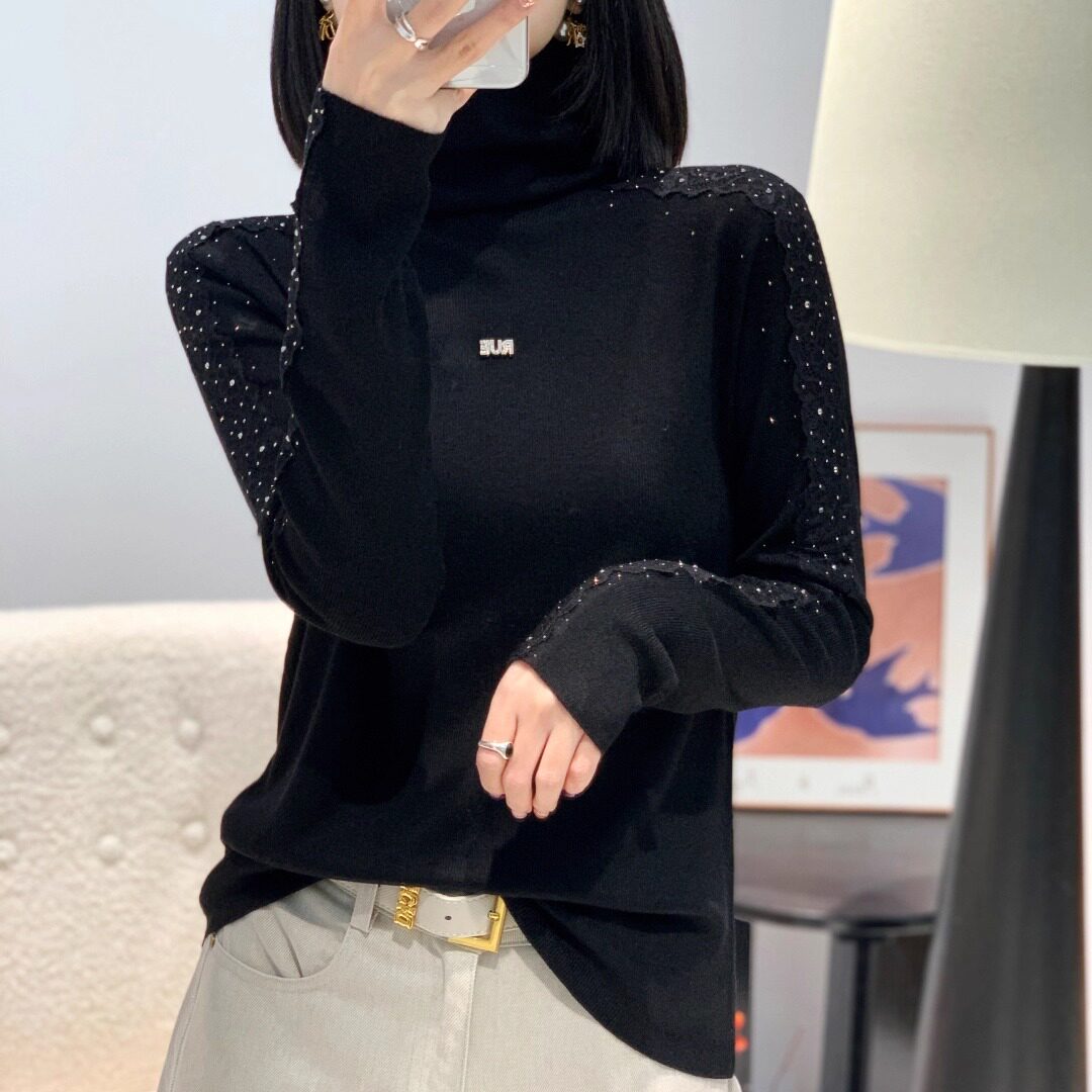 2025秋冬新款洋气超好看别致堆堆领超细羊毛针织衫时尚女人味上衣,女装/女士精品,毛针织衫,淘宝优惠券,粉丝福利购,淘宝优惠卷