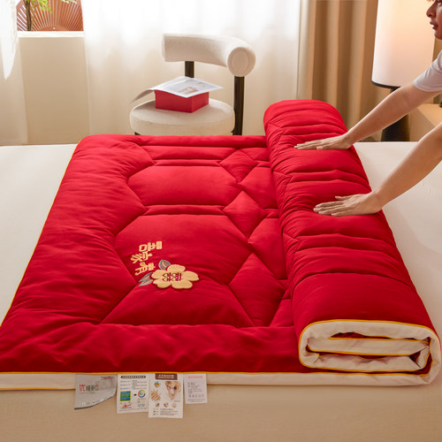 2026年雅鹿家纺新款立体婚庆绣花大豆床垫床褥加厚垫被褥子加厚