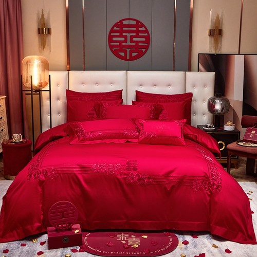 送被子和枕芯雅鹿结婚床上用品