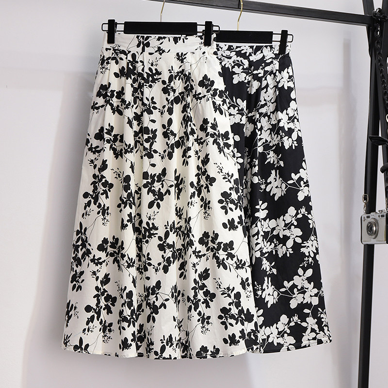 黑白碎花半身裙女中长款2021春夏新款小个子高腰大摆印花a字伞裙在类目 女装/女士精品, 半身裙中 - 来自Buy2taobao.com提供专业的淘宝代购服务
