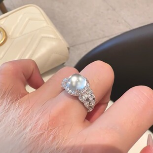 法式超闪蛋面白玉髓戒指新款送女生的礼物轻奢食指戒闪钻