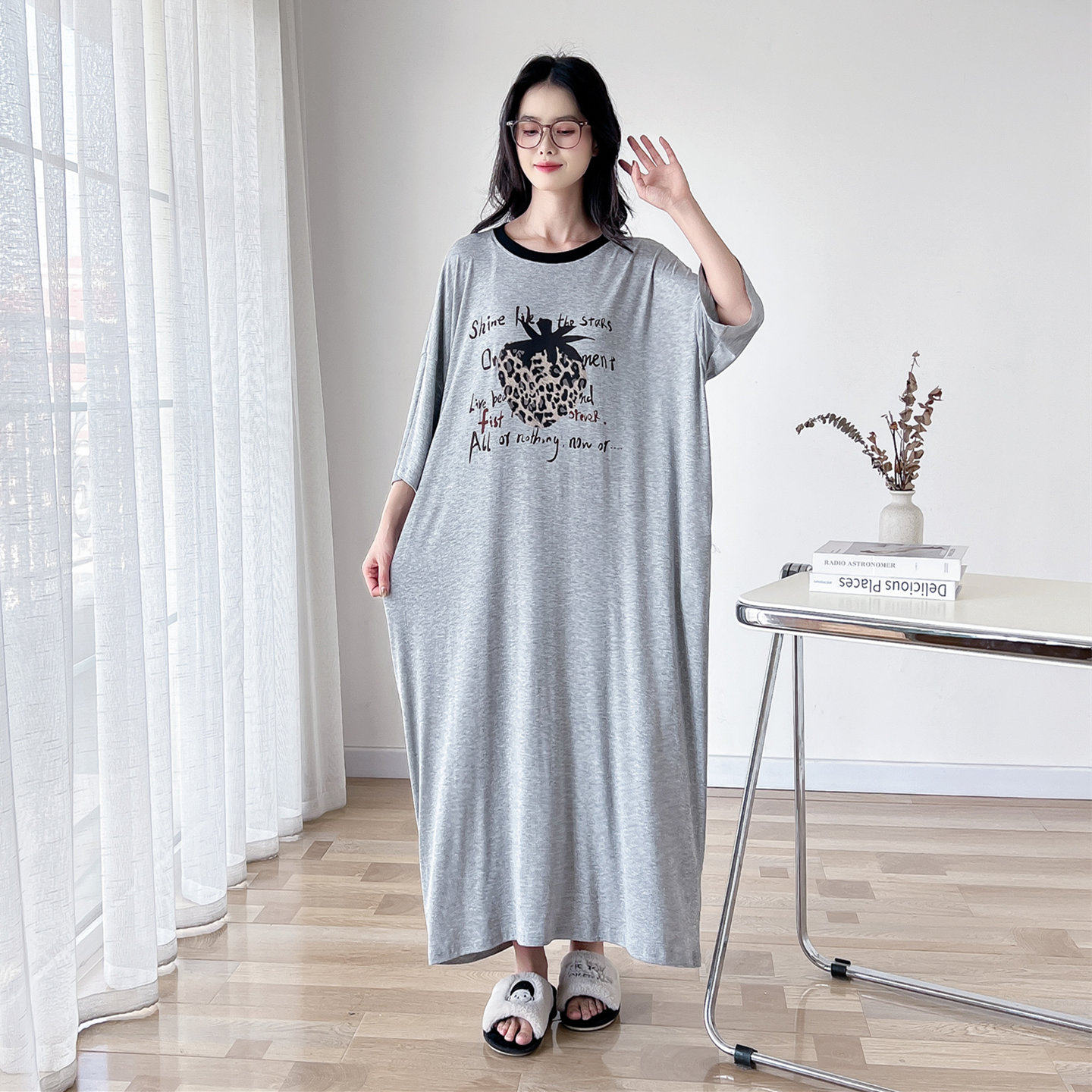 草莓印花加长莫代尔睡裙女夏季