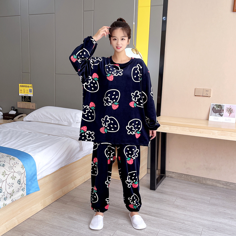 秋冬双面绒草莓加大码睡衣套装女