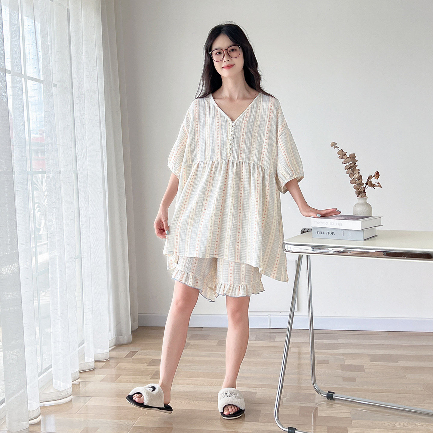 V领纯棉纱布薄款大码睡衣女夏季短袖短裤甜美胖mm200斤家居服套装